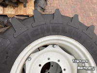 Wheels, Tyres, Rims & Dual spacers Michelin 13,6 R24 verstelbare velg (nieuw)