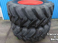 Wheels, Tyres, Rims & Dual spacers BKT 710/70R38 21 mm Profiel