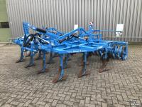 Cultivator Lemken Karat 9/400 met flexringwals