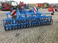 Cultivator Lemken Karat 9/400 met flexringwals