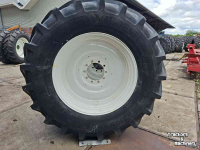 Wheels, Tyres, Rims & Dual spacers Vredestein 650/65R42