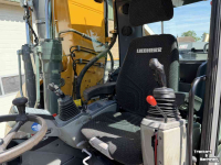 Excavator mobile Liebherr A914 met Draaikantelstuk STAGE 5