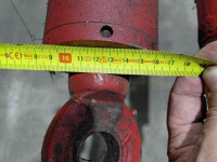 Diverse used spare-parts  Cilinders
