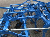 Cultivator Lemken Karat 9/400 met flexringwals