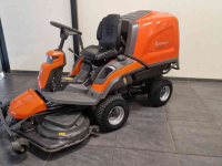 Ride-on mower Husqvarna RC320TS AWD