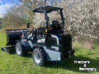 Wheelloader Giant G2300 X-tra HD Kniklafer DEMO