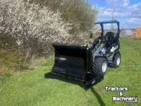 Wheelloader Giant G2300 X-tra HD Kniklafer DEMO