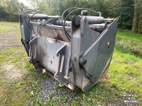 Self-propelled feed mixer  DICHTE BAK / CLAAS AANSLUITING