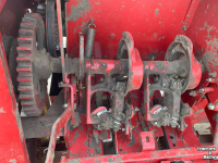 Balers New Holland 570 Balepers pers pakkenperk weidebouwmachines