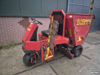 Sawdust spreader for boxes  Bobman boxenstrooier