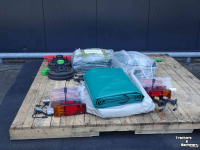 Diverse new spare-parts Hofstede Vee wagen dek afdek zeil kleed verlichting naaf