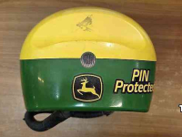 GPS steering systems and attachments John Deere StarFire 6000