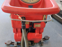Other cleaning and sweeping machines and accessories  40B50