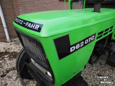 Tractors Deutz-Fahr 6207c