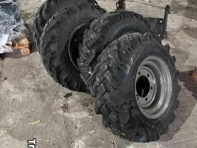 Wheels, Tyres, Rims & Dual spacers Mitas 10.0/75-15.3