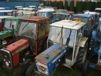 Tractor Massey Ferguson 133 - 135 - 155 - 158 - 165 - 188 - 245 - 250 - 255 - 265 - 285