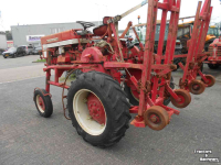 Tractor International 423