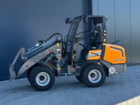 Wheelloader Giant G2700
