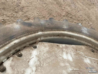 Wheels, Tyres, Rims & Dual spacers  12,4 r46     12,4 r32