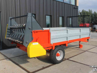 Manure spreader Agromet Igamet NT255/3 stalmeststrooier mestverspreider ruige mest strooier