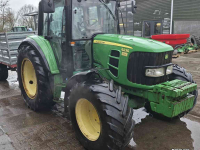 Tractor John Deere 6230