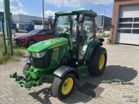 Small-track Tractor John Deere 4066R