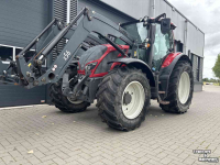 Tractor Valtra N104 Active