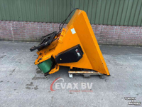 Sawdust spreader for boxes Giant VDB 1000