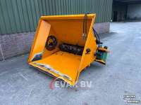 Sawdust spreader for boxes Giant VDB 1000
