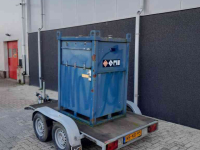 Fuel storage tank  Brandstof tank met onderstel
