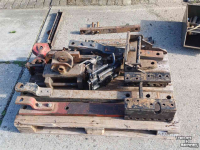 Used parts for tractors  diverse trekhaken
