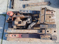 Used parts for tractors  diverse trekhaken