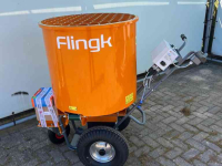 Sawdust spreader for boxes Flingk SE 250 zaagselstrooier