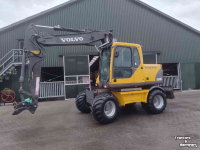 Excavator Volvo ew140B