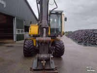 Excavator Volvo ew140B