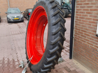 Wheels, Tyres, Rims & Dual spacers  DUBBELLUCHT 270/85R54 NAAST 650/65R42
