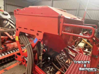 Seed Drill Combination Kuhn HRB 302 met Velta LC 302