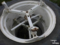Wheels, Tyres, Rims & Dual spacers Molcon 13.6x28