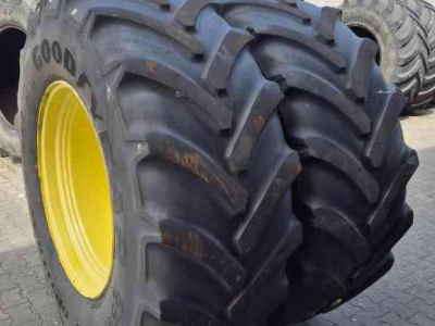Wheels, Tyres, Rims & Dual spacers Good Year 650/75R38 19mm op JOHN DEERE velgen