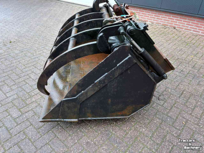 Silage Grabbucket / Grabfork  Pelikaanbak  + Hoogkiepend 1.50 mtr