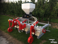 Seed drill  verschillden soorten bakjes frees