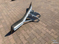 Rubber yard scraper  Rubberschaaf  schuif met CW 10 aansluiting