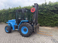 Rough terrain Forklift JCB 930-4