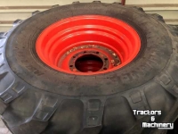 Wheels, Tyres, Rims & Dual spacers Alliance 19.5LR 24
