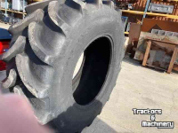 Wheels, Tyres, Rims & Dual spacers Galaxy 710/70R38