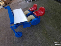 Transplanter  2 & 4 rij plantmachine