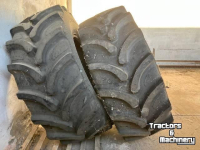 Wheels, Tyres, Rims & Dual spacers Galaxy 710/70R38 set nieuwe banden