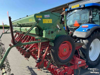 Seed drill Lely Terra Rotorkopeg met Hassia DU 100 zaaimachine