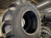 Wheels, Tyres, Rims & Dual spacers Vredestein 710/75R42