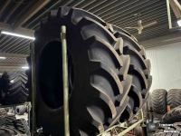 Wheels, Tyres, Rims & Dual spacers Vredestein 710/75R42